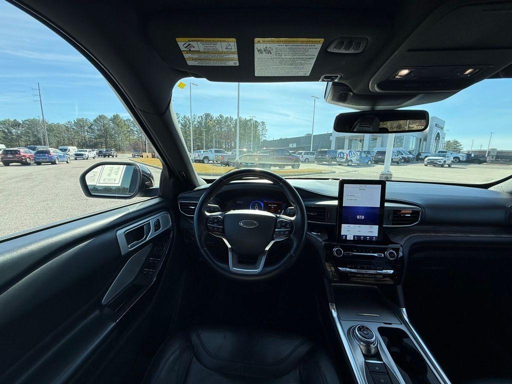 used 2022 Ford Explorer car, priced at $27,570