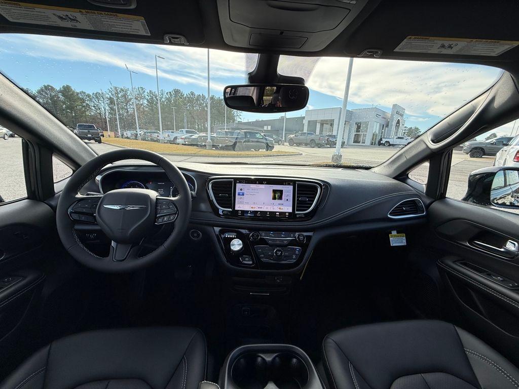new 2026 Chrysler Pacifica car, priced at $37,610
