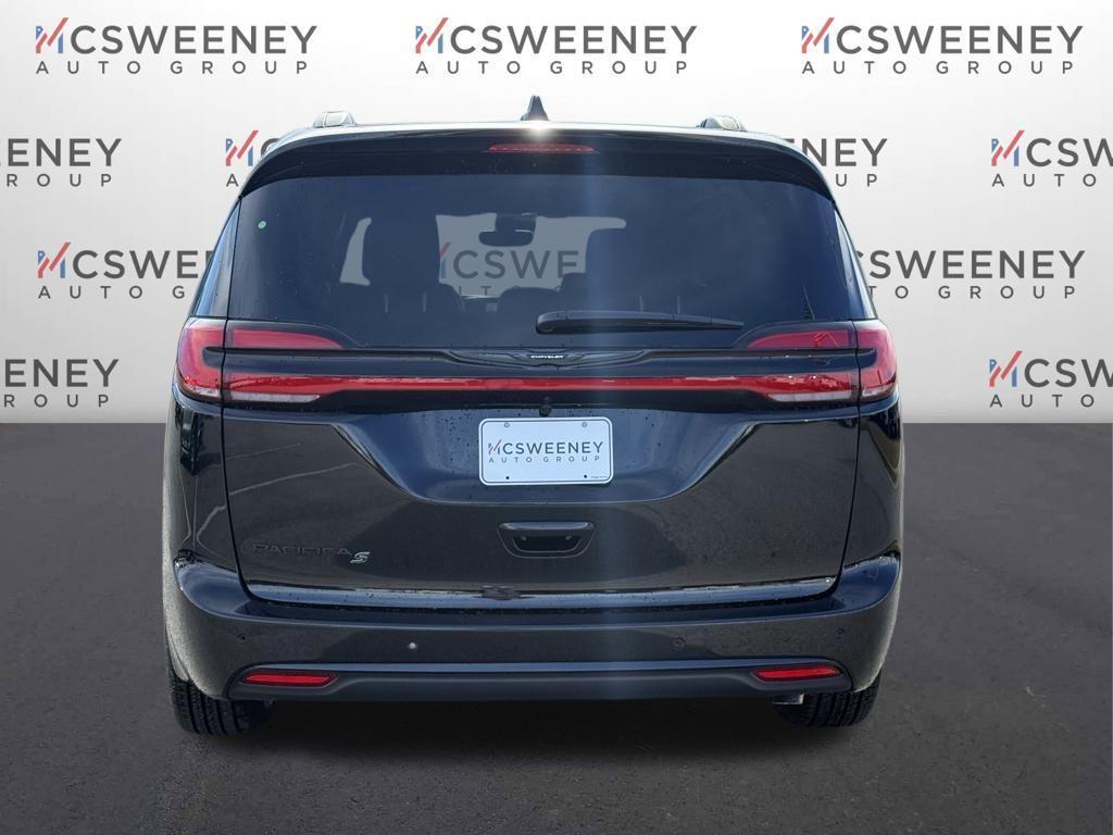 new 2026 Chrysler Pacifica car, priced at $37,610