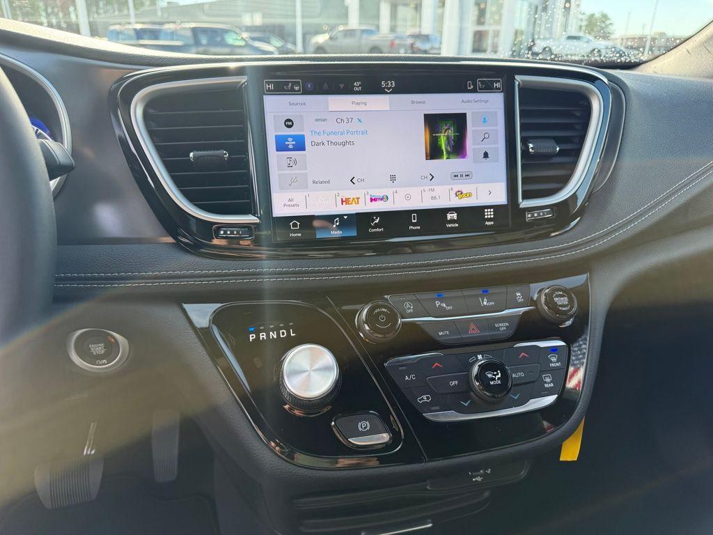 new 2026 Chrysler Pacifica car, priced at $37,610