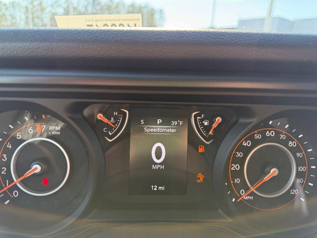 new 2026 Jeep Gladiator car, priced at $40,230