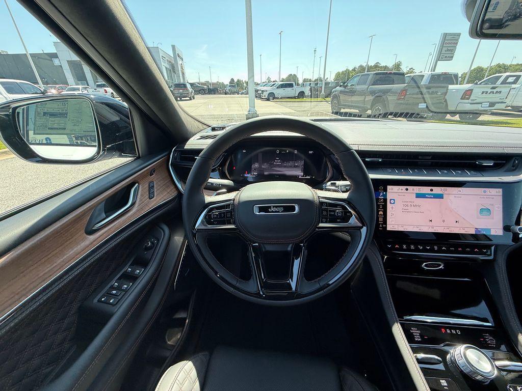 new 2026 Jeep Grand Cherokee car, priced at $53,910