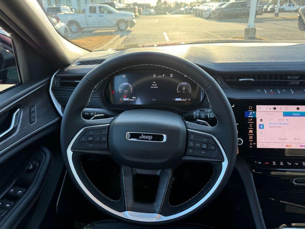 new 2026 Jeep Grand Cherokee car, priced at $42,710