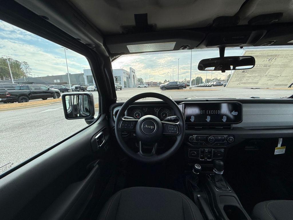 new 2026 Jeep Gladiator car, priced at $36,595