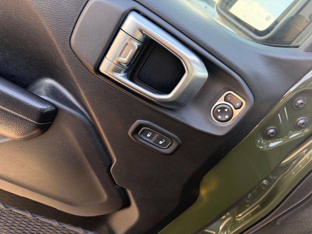 used 2022 Jeep Gladiator car, priced at $27,700