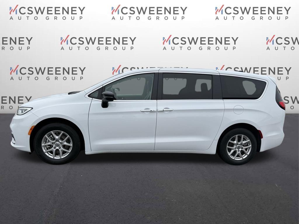 used 2024 Chrysler Pacifica car, priced at $24,900