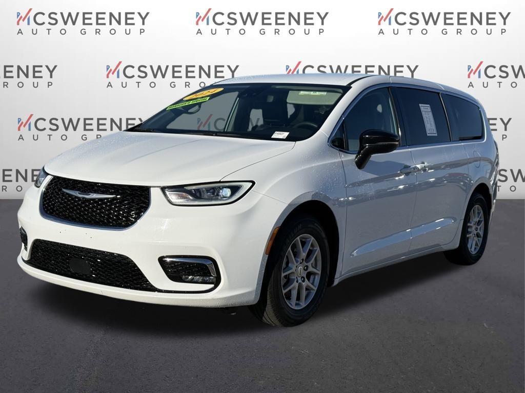 used 2024 Chrysler Pacifica car, priced at $23,500