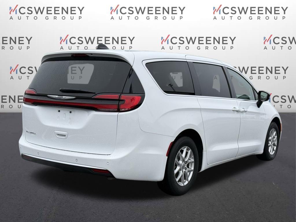 used 2024 Chrysler Pacifica car, priced at $24,900