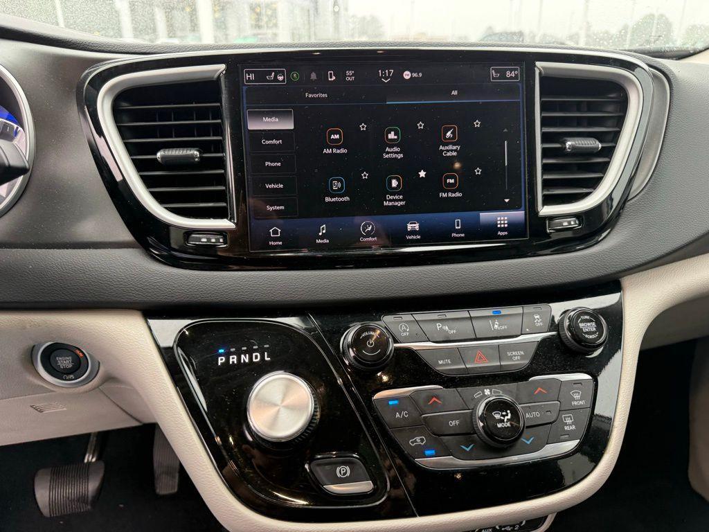 used 2024 Chrysler Pacifica car, priced at $24,900