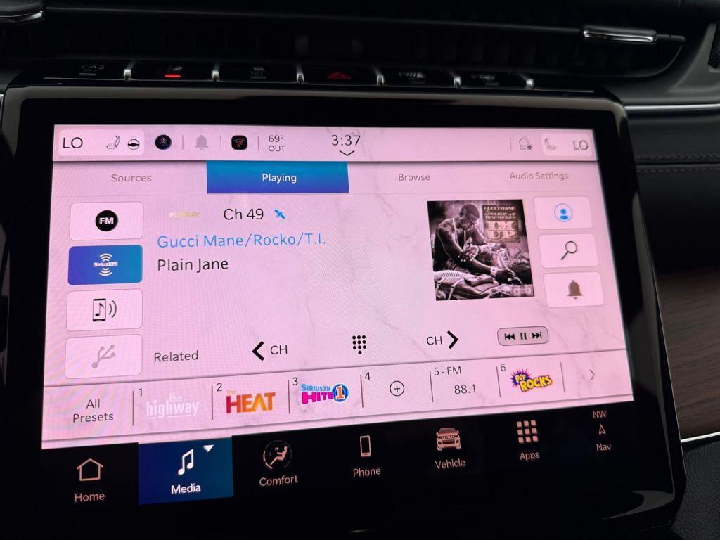 new 2025 Jeep Grand Cherokee L car, priced at $55,085