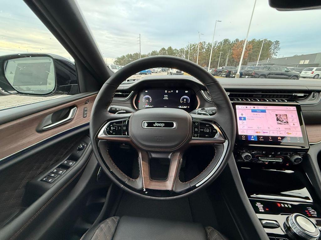 new 2025 Jeep Grand Cherokee L car, priced at $55,085