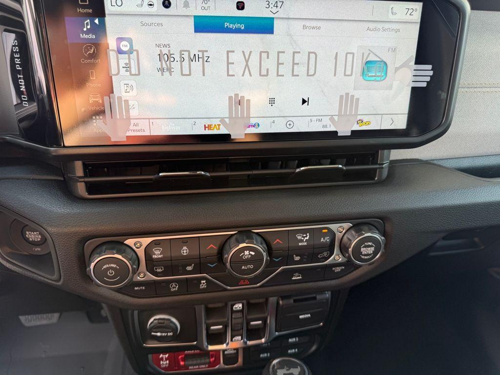 new 2026 Jeep Wrangler car, priced at $47,705