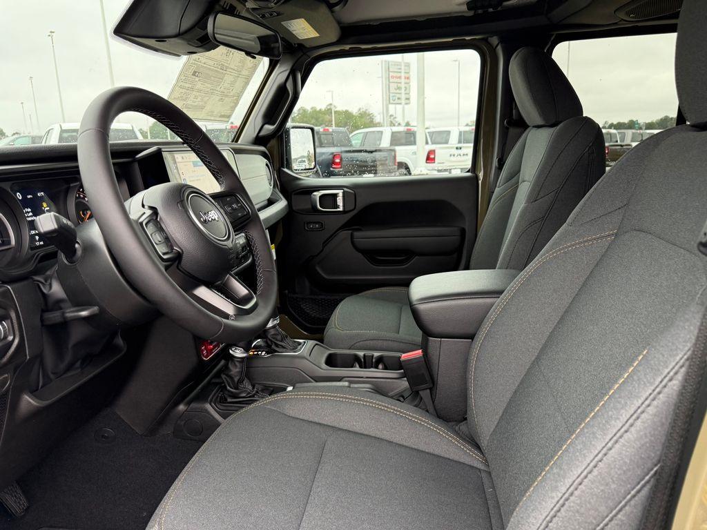 new 2026 Jeep Gladiator car, priced at $43,495