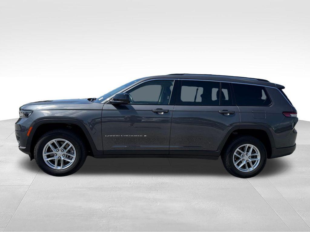 used 2022 Jeep Grand Cherokee L car, priced at $27,000