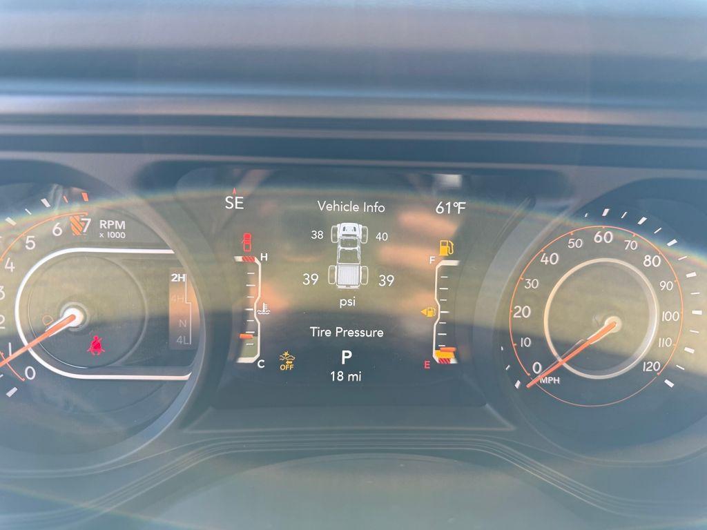 new 2026 Jeep Gladiator car, priced at $51,025