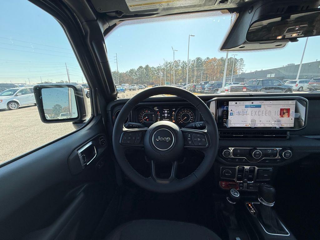 new 2026 Jeep Gladiator car, priced at $51,025