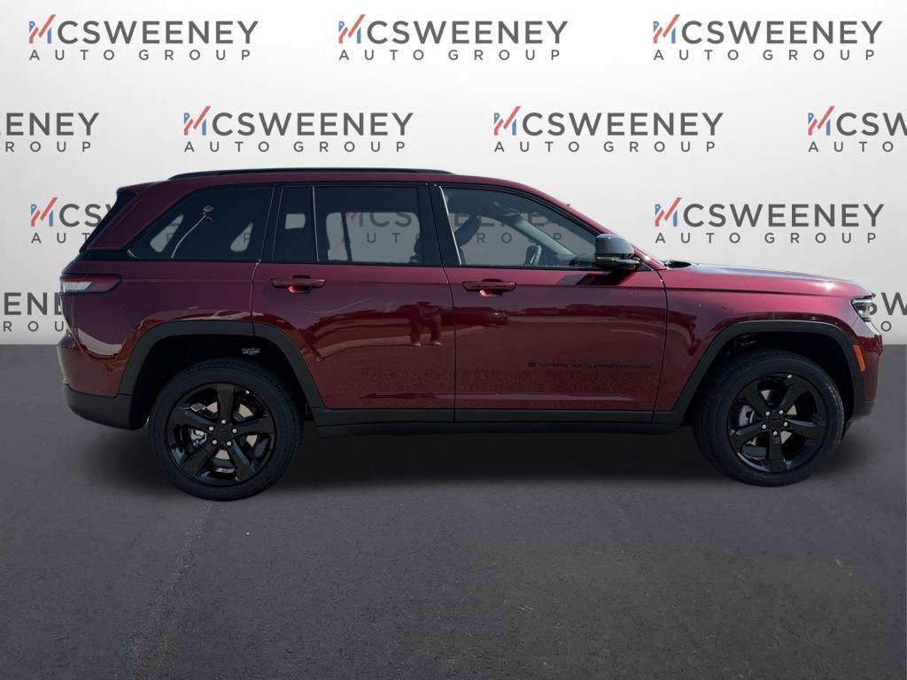 new 2025 Jeep Grand Cherokee car, priced at $30,125
