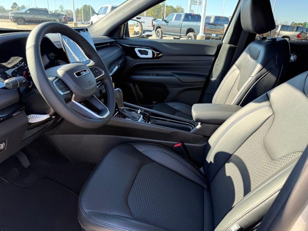 new 2026 Jeep Compass car, priced at $24,555