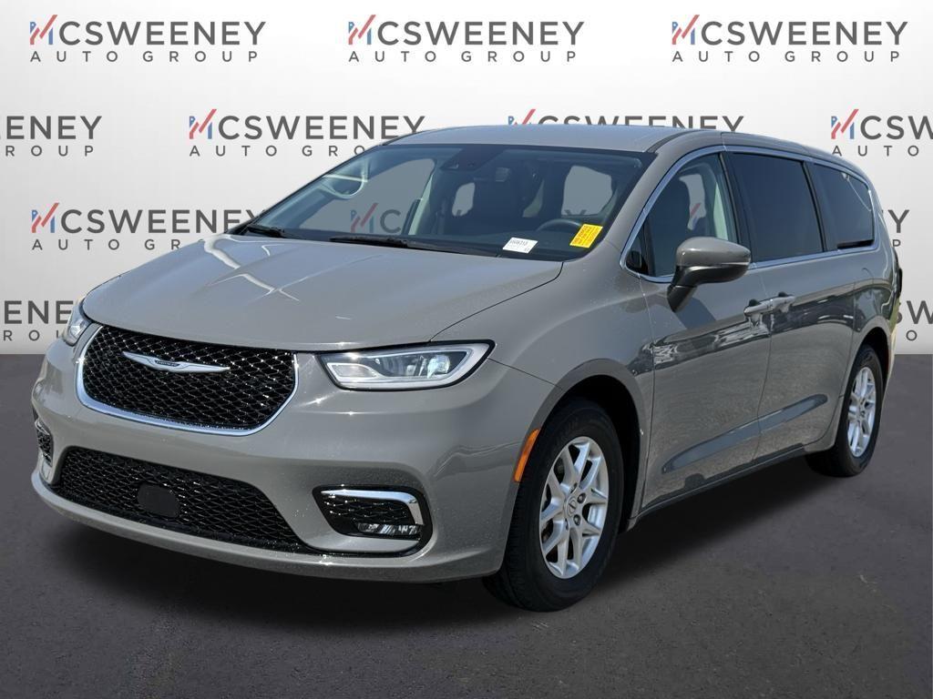 used 2023 Chrysler Pacifica car, priced at $24,200