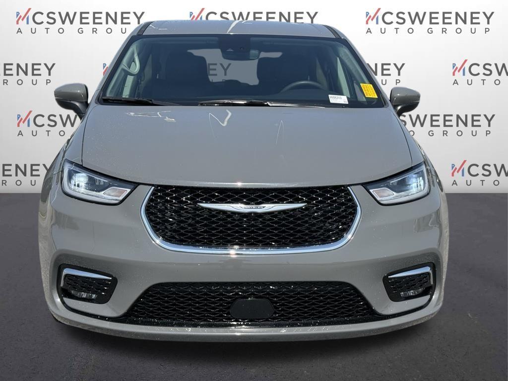used 2023 Chrysler Pacifica car, priced at $24,200