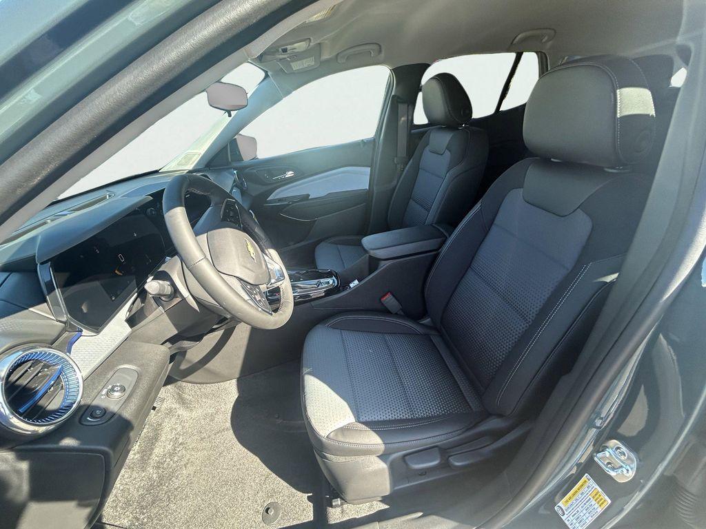 new 2026 Chevrolet Trax car, priced at $26,280