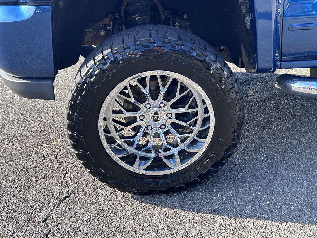 used 2018 Chevrolet Silverado 1500 car, priced at $23,887