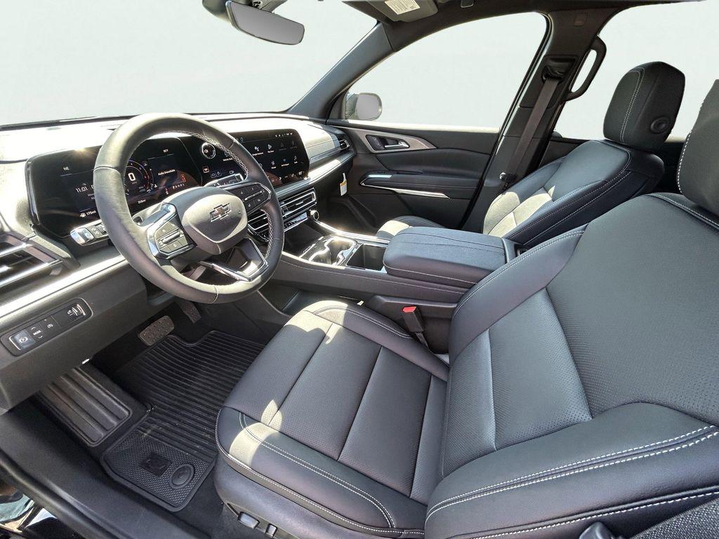 new 2026 Chevrolet Traverse car, priced at $48,740