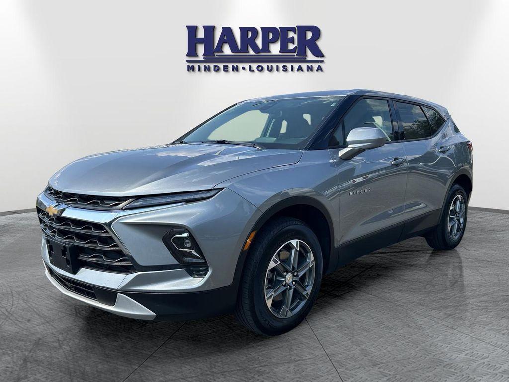 used 2025 Chevrolet Blazer car, priced at $29,995