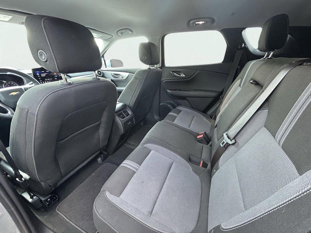 used 2025 Chevrolet Blazer car, priced at $29,995