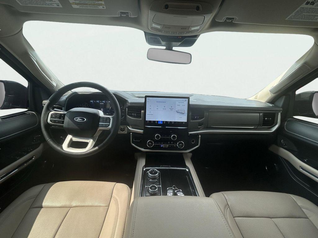 used 2022 Ford Expedition car, priced at $31,998