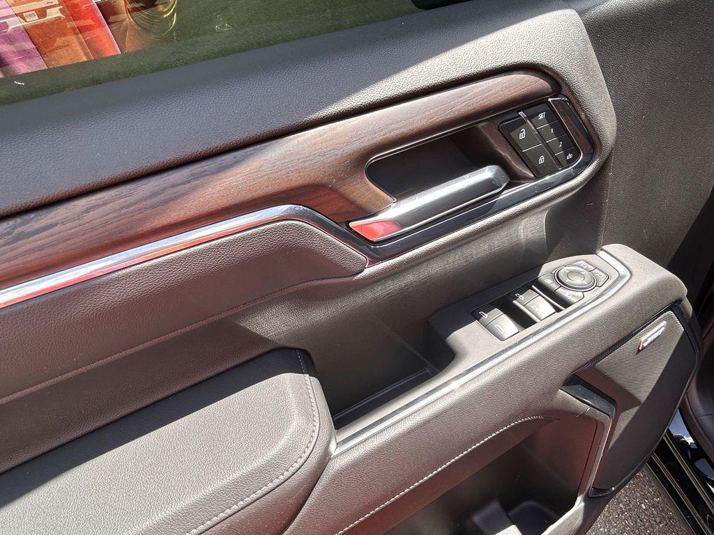 used 2023 GMC Sierra 1500 car, priced at $45,677