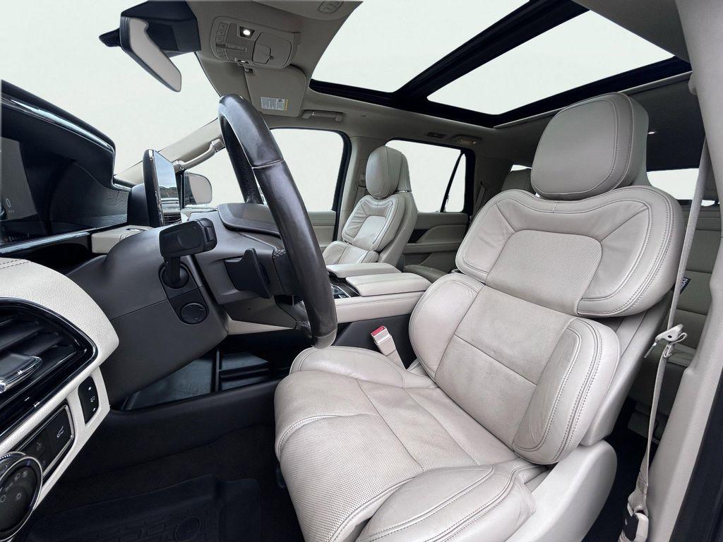 used 2019 Lincoln Navigator car, priced at $35,677