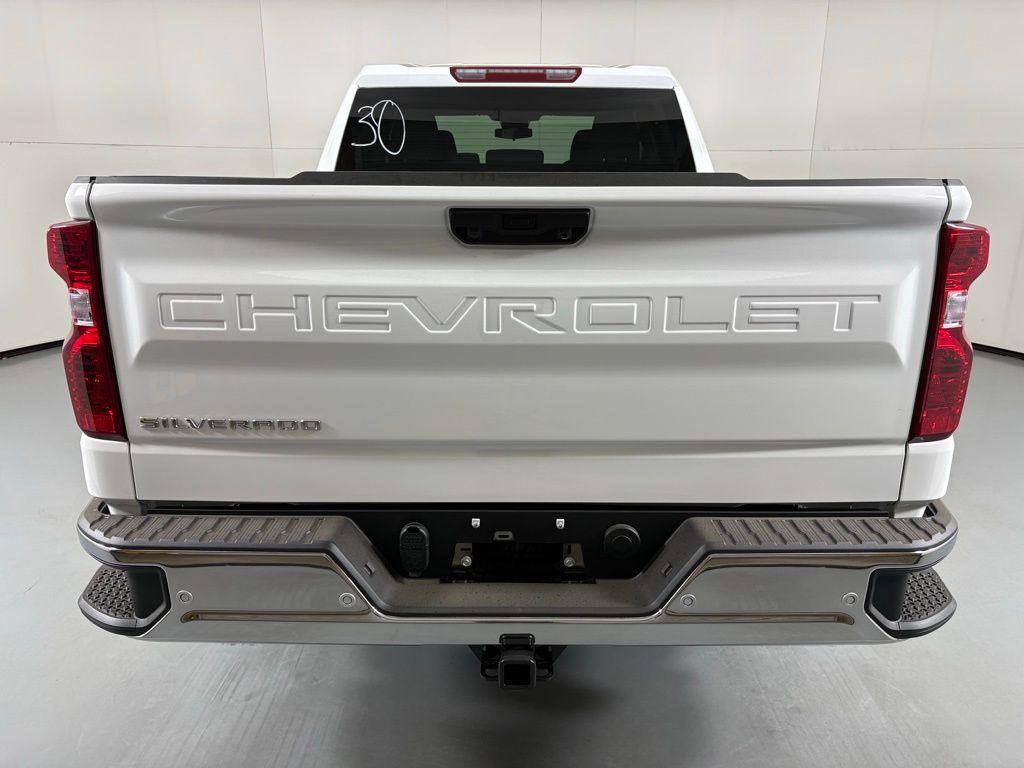 new 2026 Chevrolet Silverado 1500 car, priced at $31,565