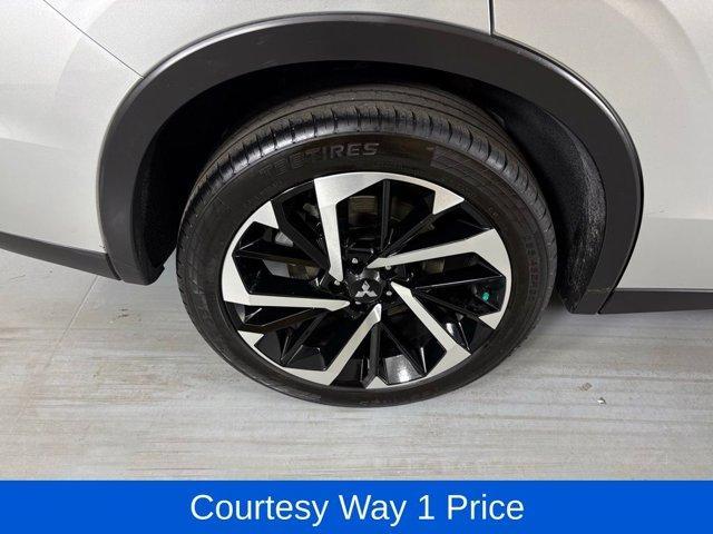 used 2024 Mitsubishi Outlander car, priced at $20,218