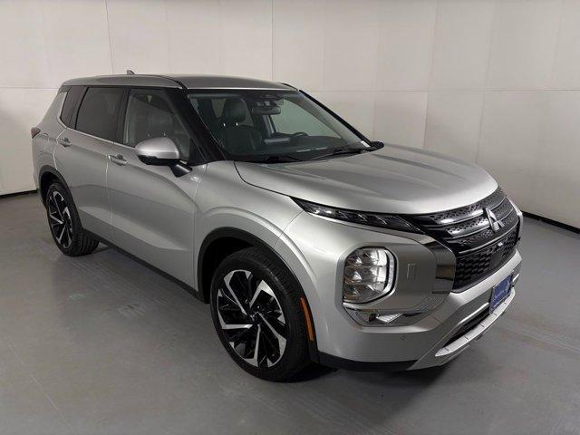 used 2024 Mitsubishi Outlander car, priced at $20,218