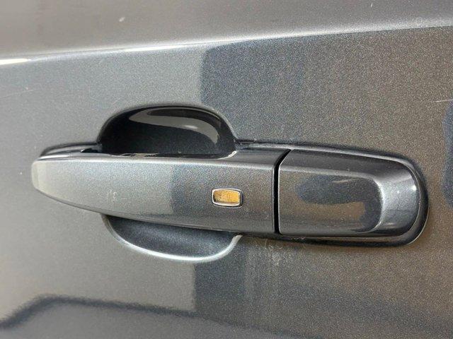 used 2020 Chevrolet Traverse car, priced at $14,500