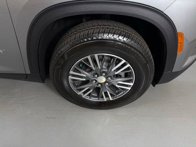 new 2026 Chevrolet Traverse car, priced at $42,439