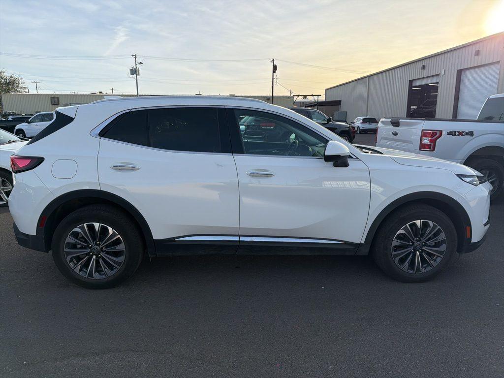 used 2025 Buick Envision car, priced at $29,000