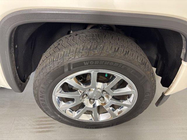 used 2015 GMC Sierra 1500 car, priced at $23,200