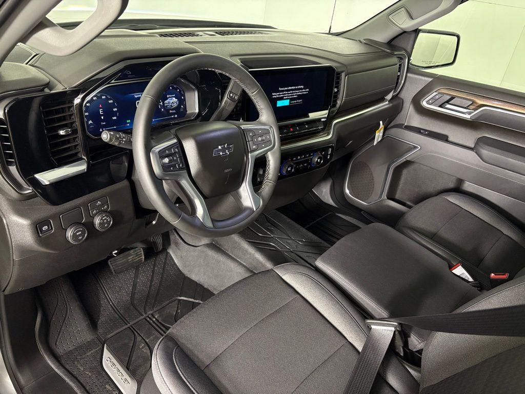 new 2026 Chevrolet Silverado 1500 car, priced at $40,005