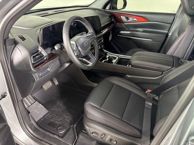 new 2026 Chevrolet Traverse car, priced at $50,045