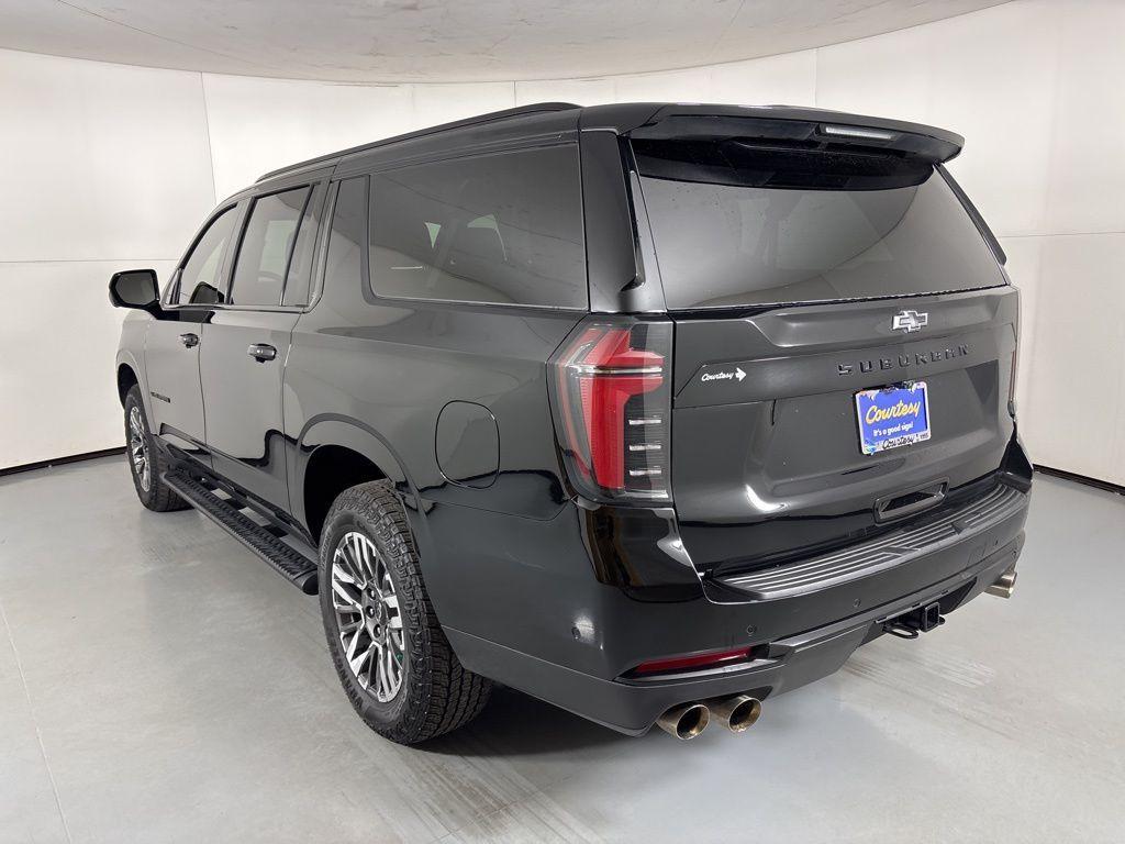 used 2025 Chevrolet Suburban car, priced at $58,800