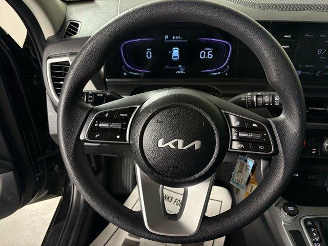 used 2025 Kia Seltos car, priced at $22,500