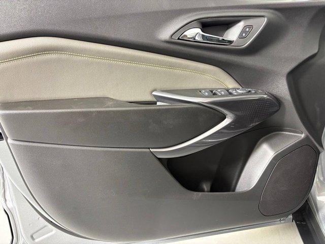 new 2026 Chevrolet Trax car, priced at $28,084