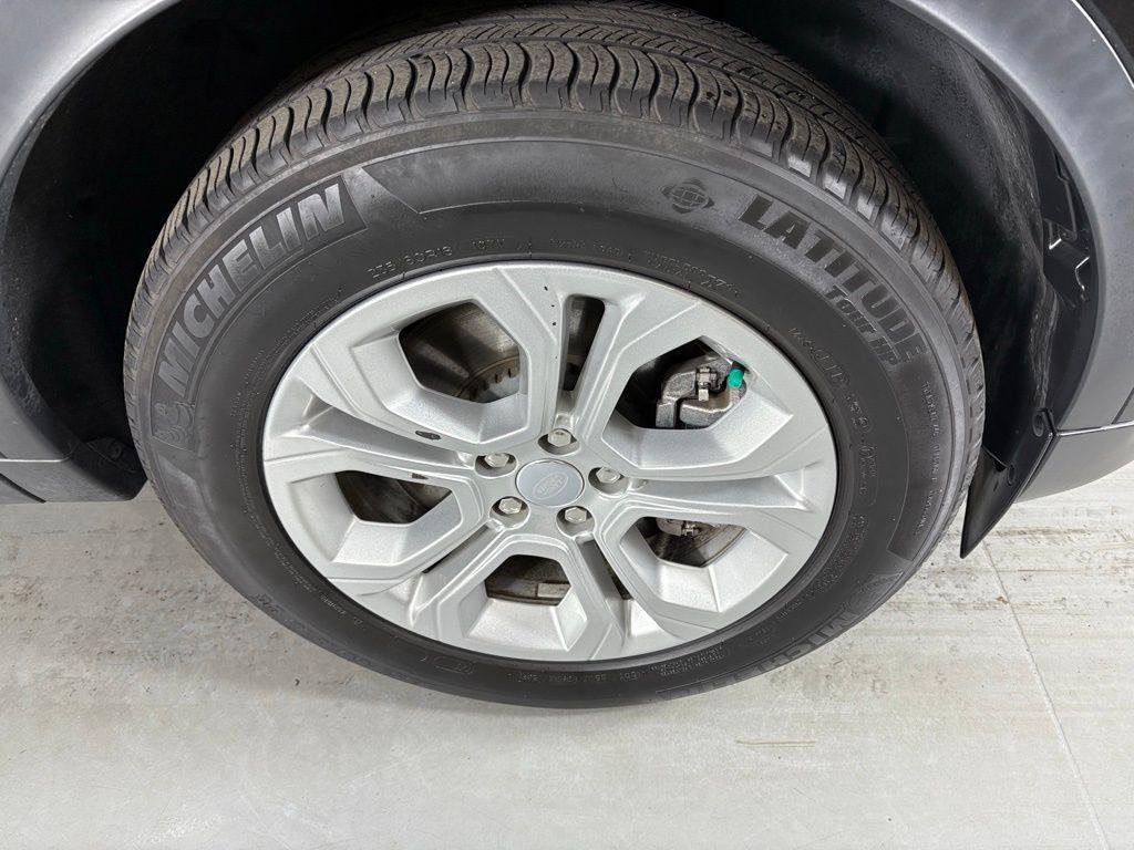 used 2022 Land Rover Discovery Sport car, priced at $22,500