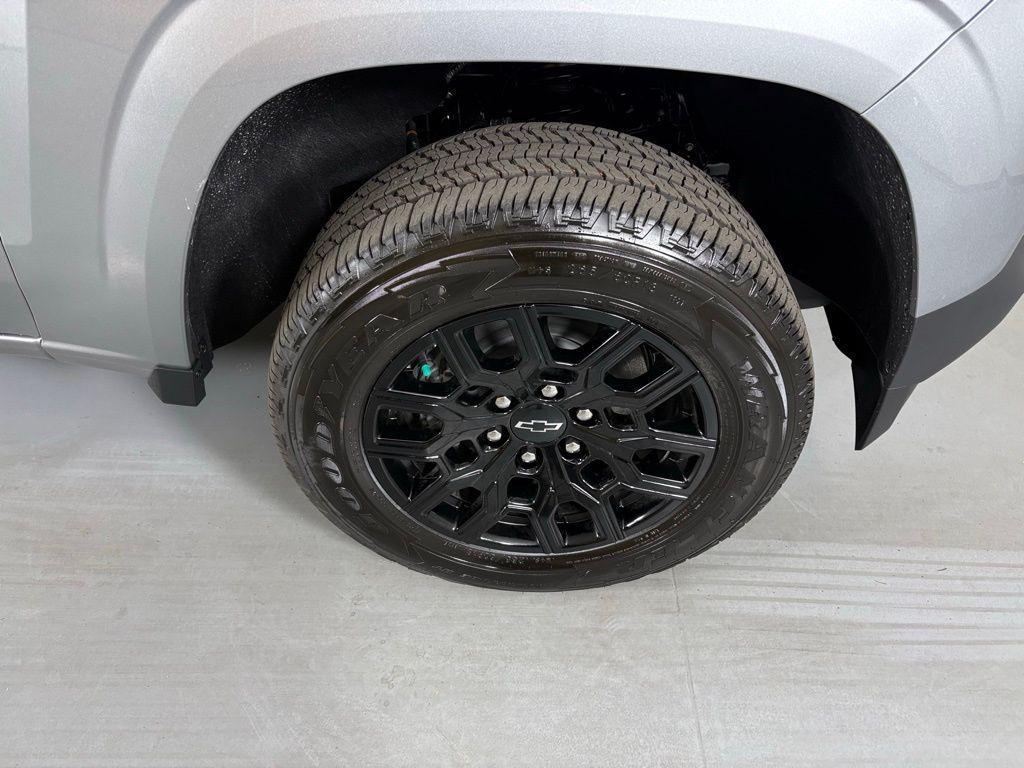 new 2026 Chevrolet Colorado car, priced at $34,105