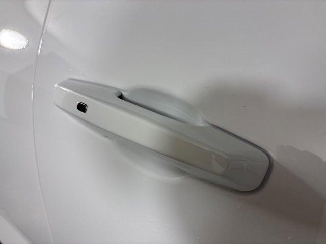 new 2026 Chevrolet Equinox car, priced at $28,235