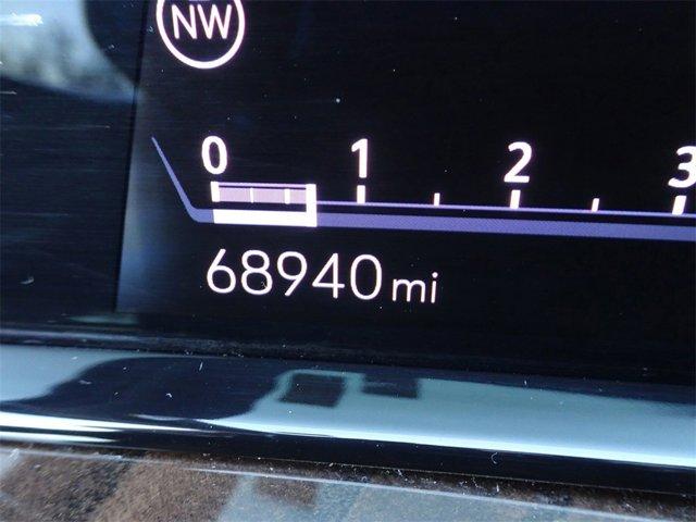 used 2022 Cadillac Escalade ESV car, priced at $65,995