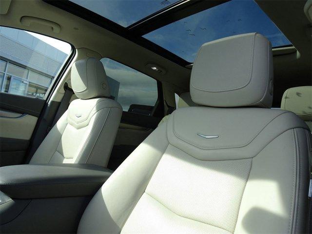 used 2023 Cadillac XT5 car, priced at $33,995