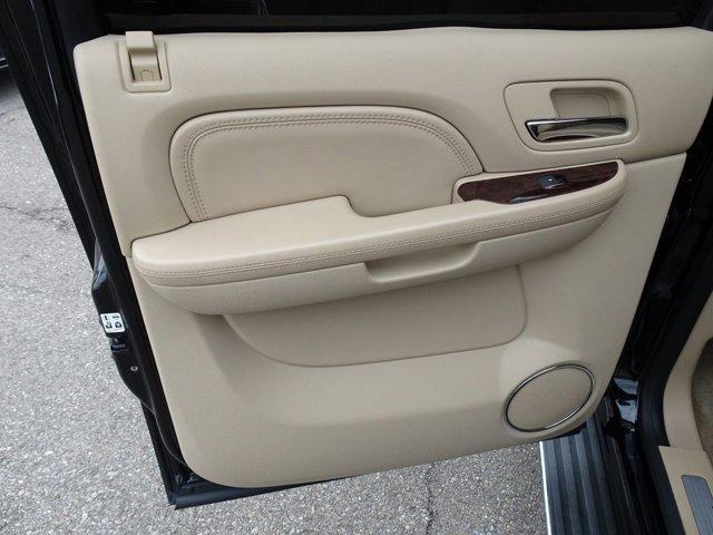 used 2013 Cadillac Escalade EXT car, priced at $28,995